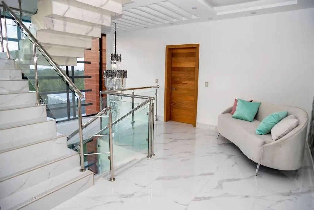 Villa Moderna Con Vistas Impresionantes Santiago De Los Caballeros 0*,  République dominicaine
